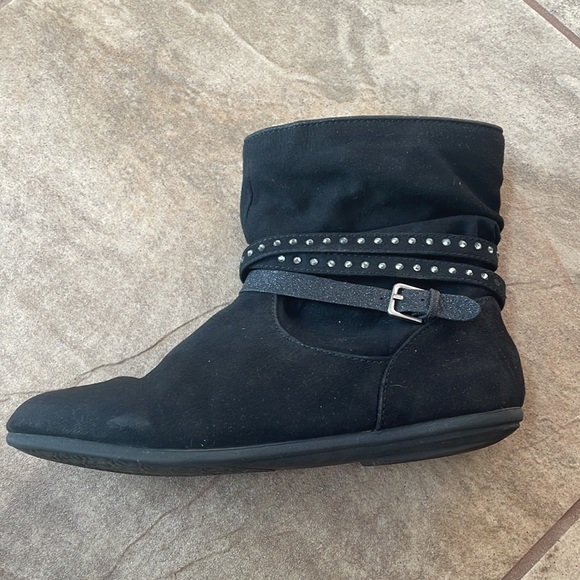 + SO + Rylee Slouch - Picture 6 of 10